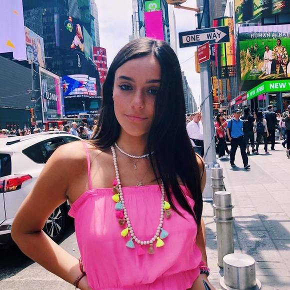 Meet your Posher, Shannon - Picture 1 of 1